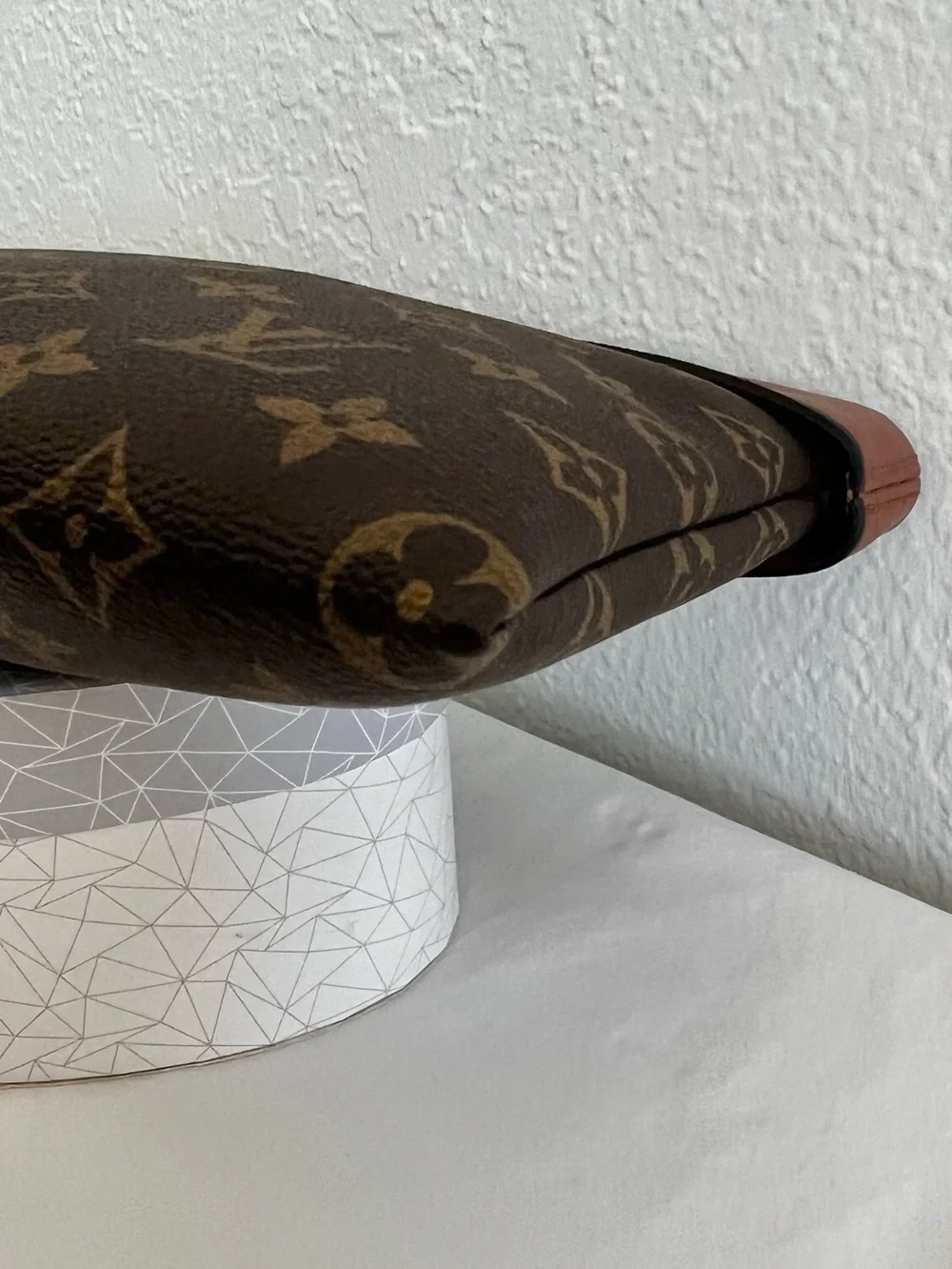 Louis Vuitton Tuileries Pochette Bag